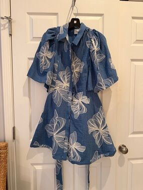 Blue Floral Short-Sleeve Shirt Dress with Tie Waist
